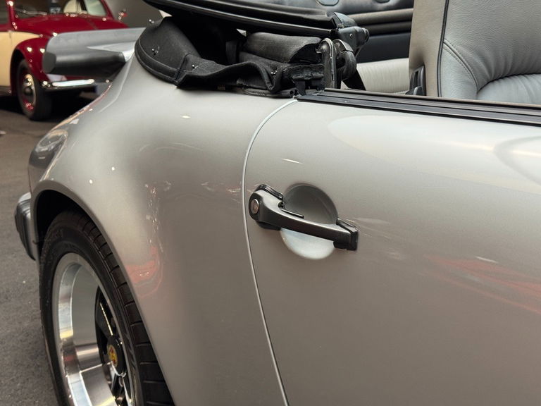 Porsche 911 Carrera 3.2 „25 Jahre 911“