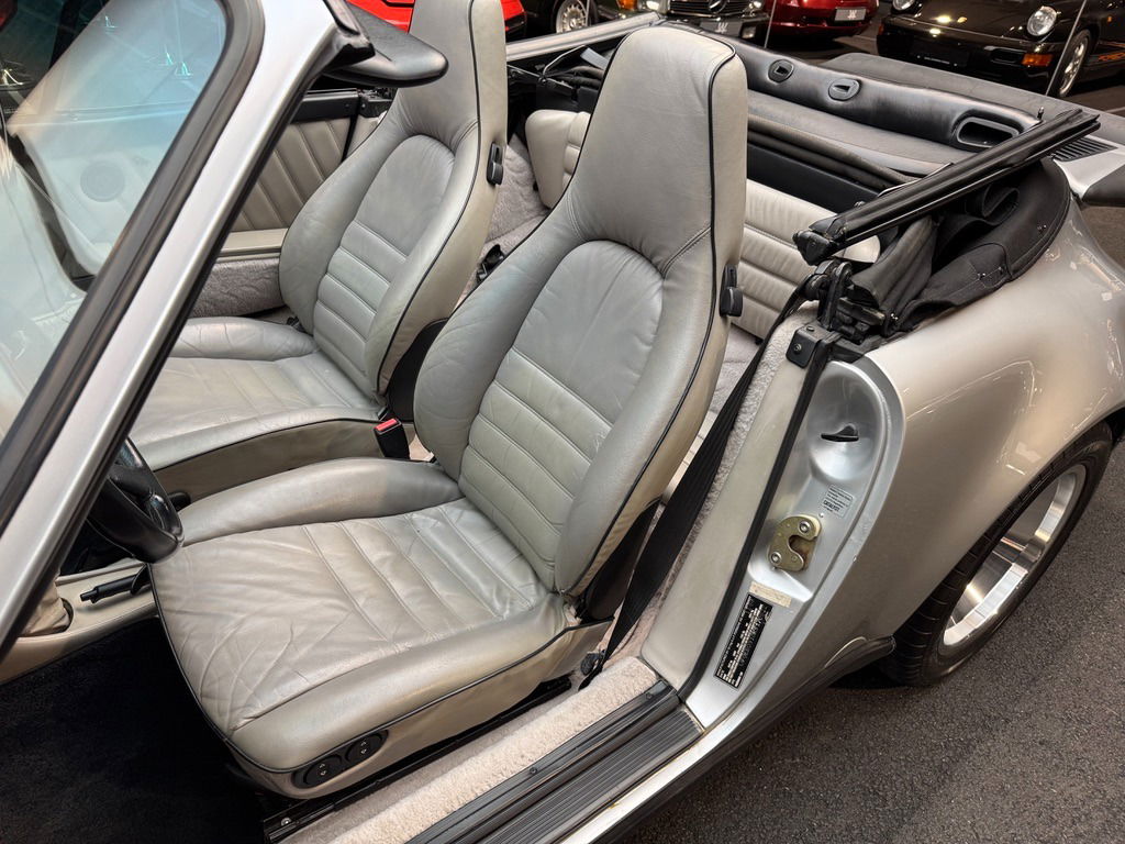 Porsche 911 Carrera 3.2 „25 Jahre 911“