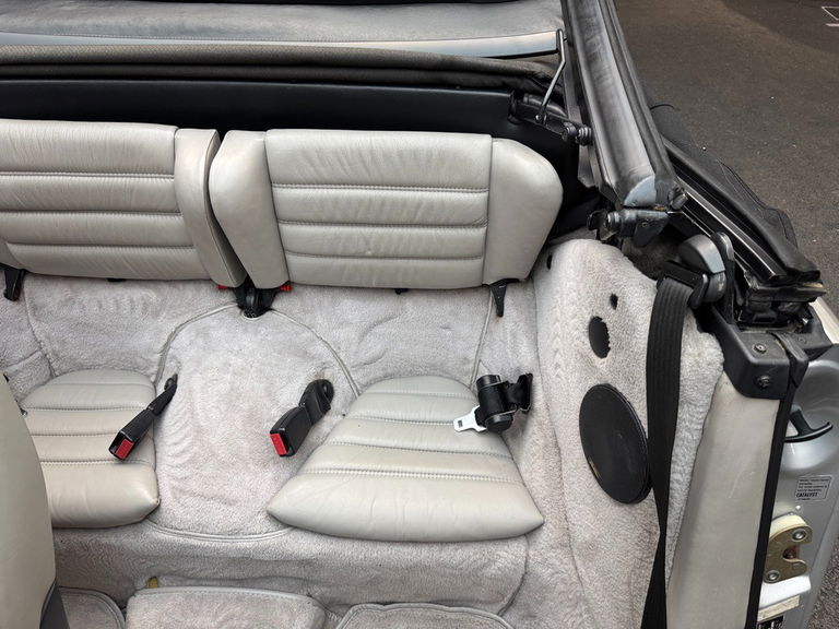 Porsche 911 Carrera 3.2 „25 Jahre 911“