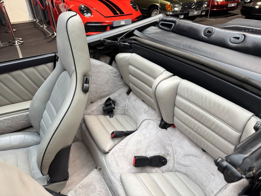 Porsche 911 Carrera 3.2 „25 Jahre 911“