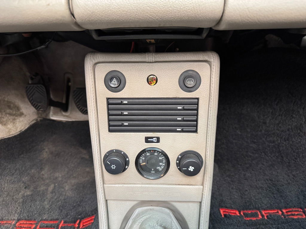 Porsche 911 Carrera 3.2 „25 Jahre 911“