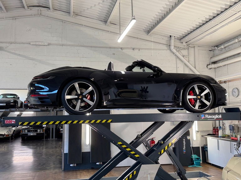 Porsche 992 Carrera 4S