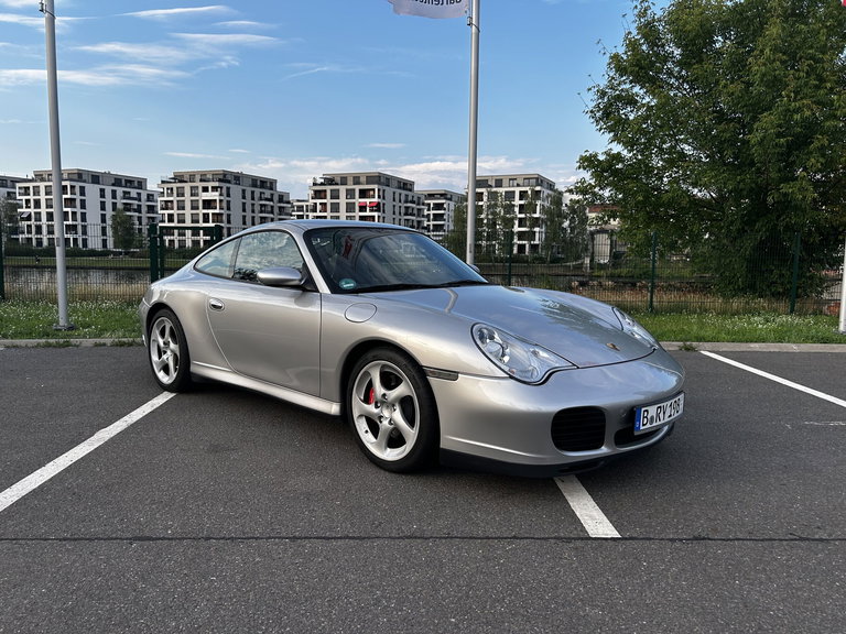 Porsche 996 Carrera 4S