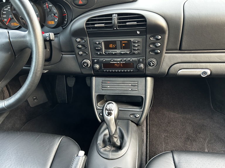 Porsche 996 Carrera 4S