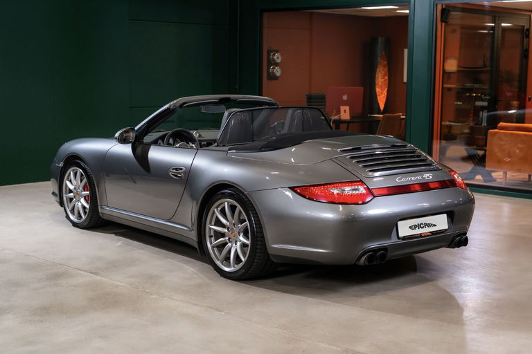 Porsche 997.2 Carrera 4S
