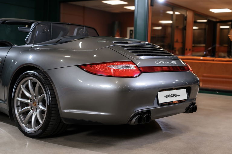 Porsche 997.2 Carrera 4S