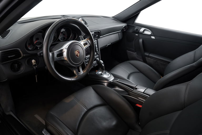Porsche 997.2 Carrera 4S
