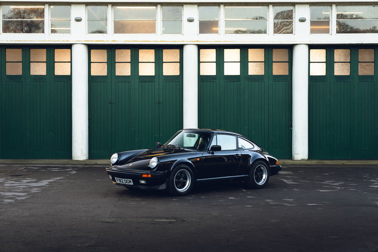 Porsche 911 Carrera 3.2