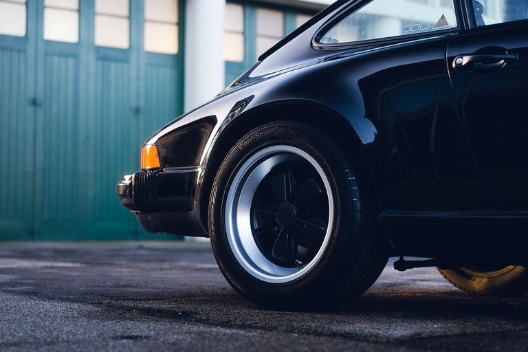 Porsche 911 Carrera 3.2