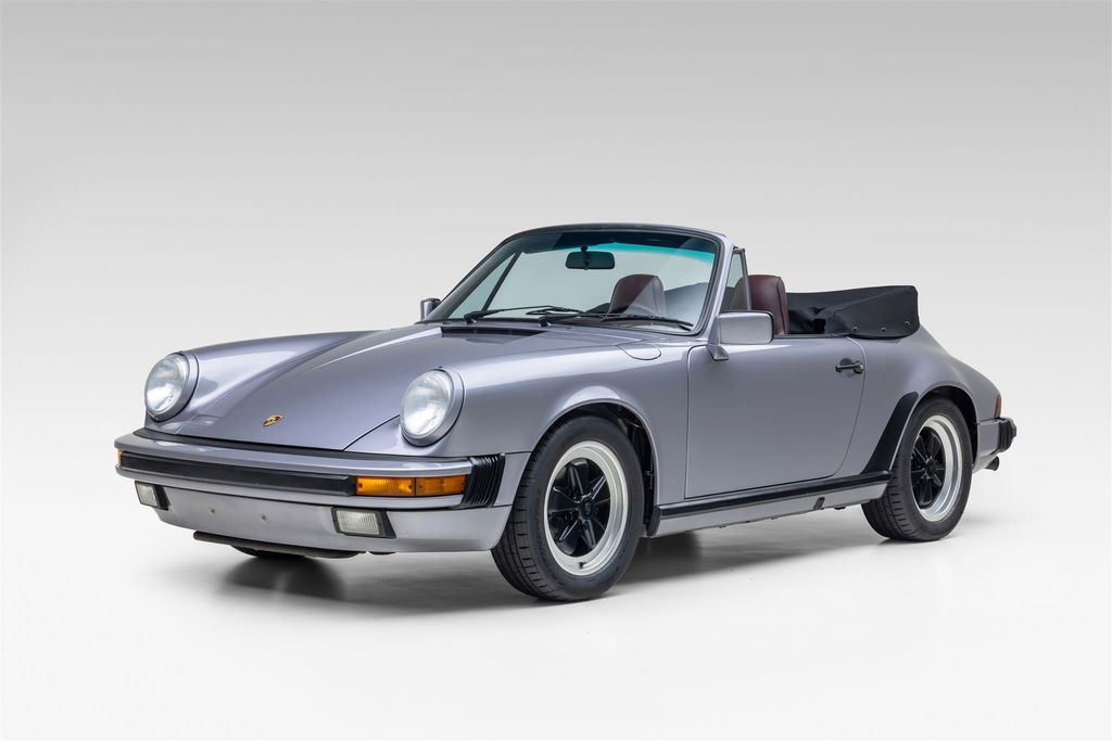 Porsche 911 Carrera 3.2 (US)
