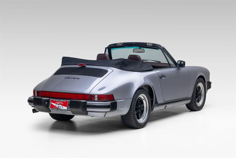 Porsche 911 Carrera 3.2 (US)