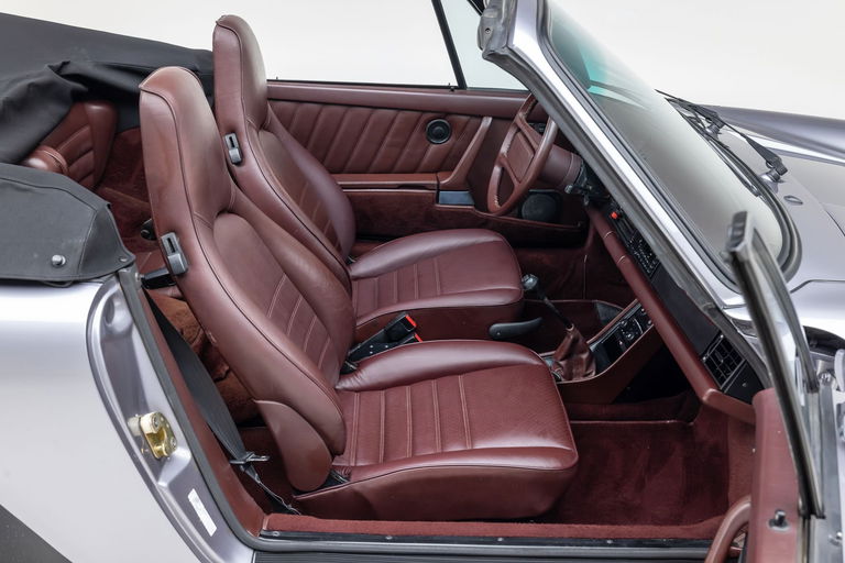 Porsche 911 Carrera 3.2 (US)