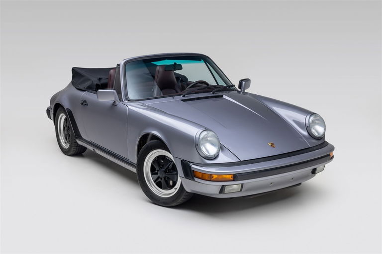Porsche 911 Carrera 3.2 (US)