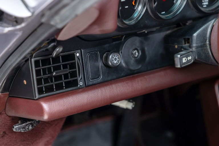 Porsche 911 Carrera 3.2 (US)