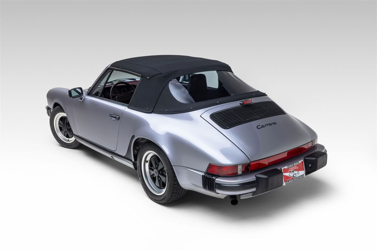Porsche 911 Carrera 3.2 (US)