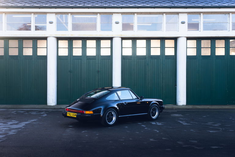 Porsche 911 Carrera 3.2