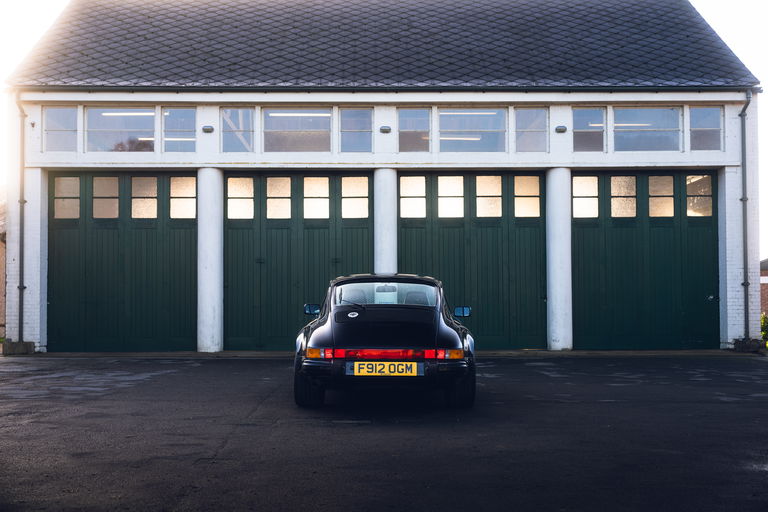 Porsche 911 Carrera 3.2