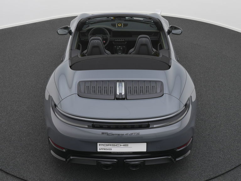 Porsche 992.2 Carrera 4 GTS