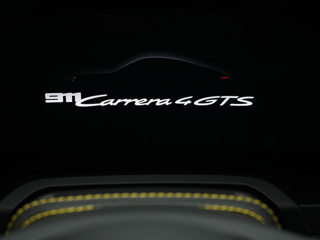 Porsche 992.2 Carrera 4 GTS