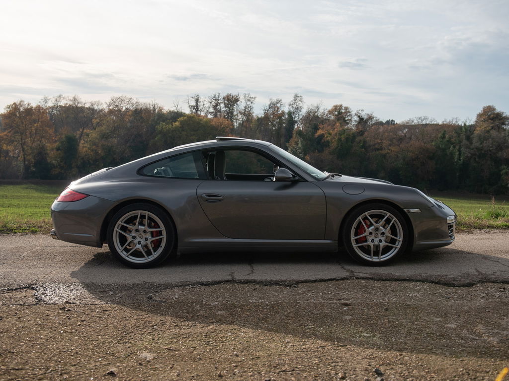 Porsche 997.2 Carrera 4S