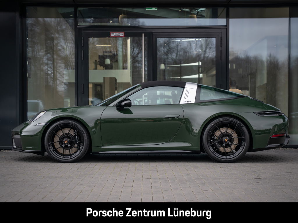 Porsche 992 Targa 4 GTS