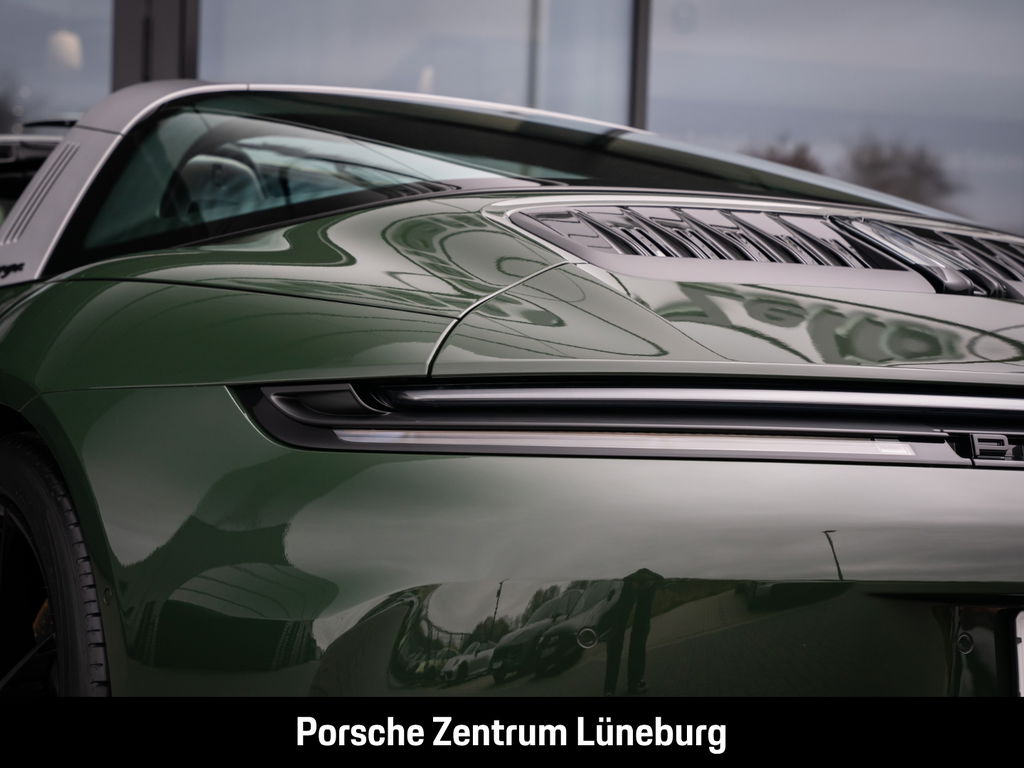 Porsche 992 Targa 4 GTS