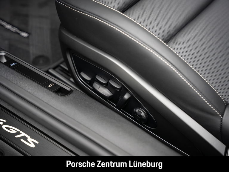 Porsche 992 Targa 4 GTS