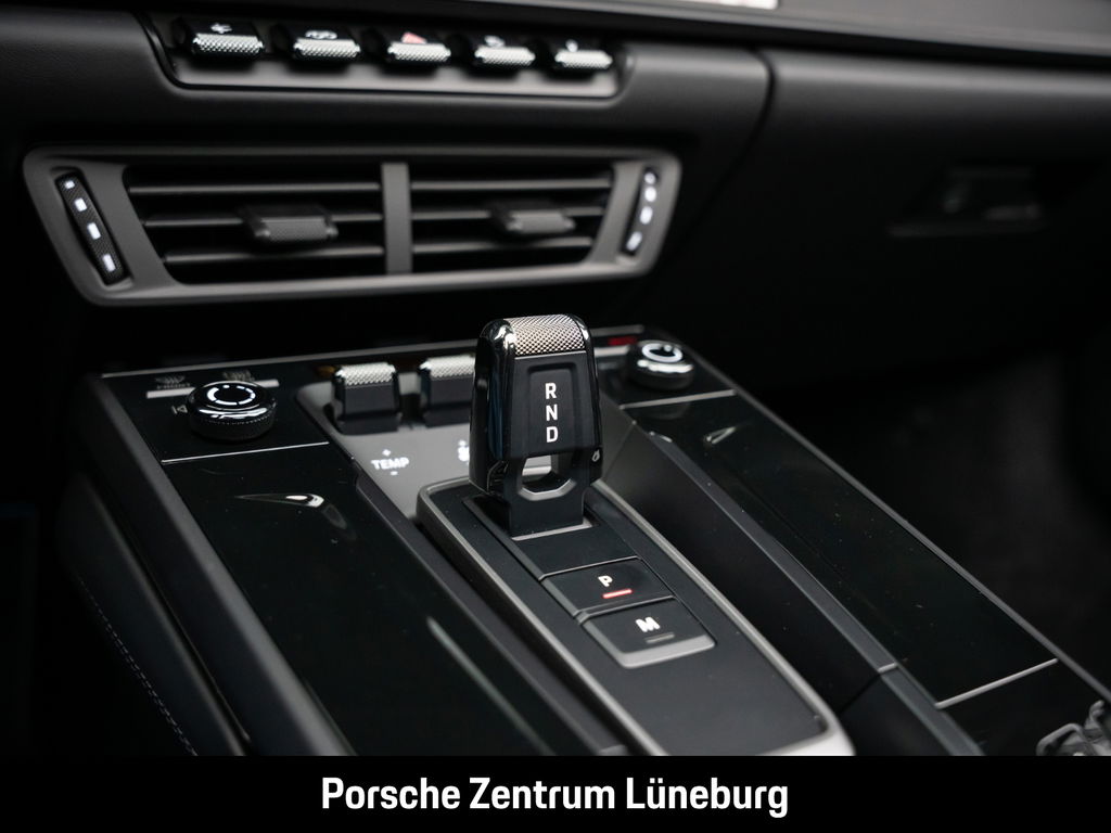 Porsche 992 Targa 4 GTS