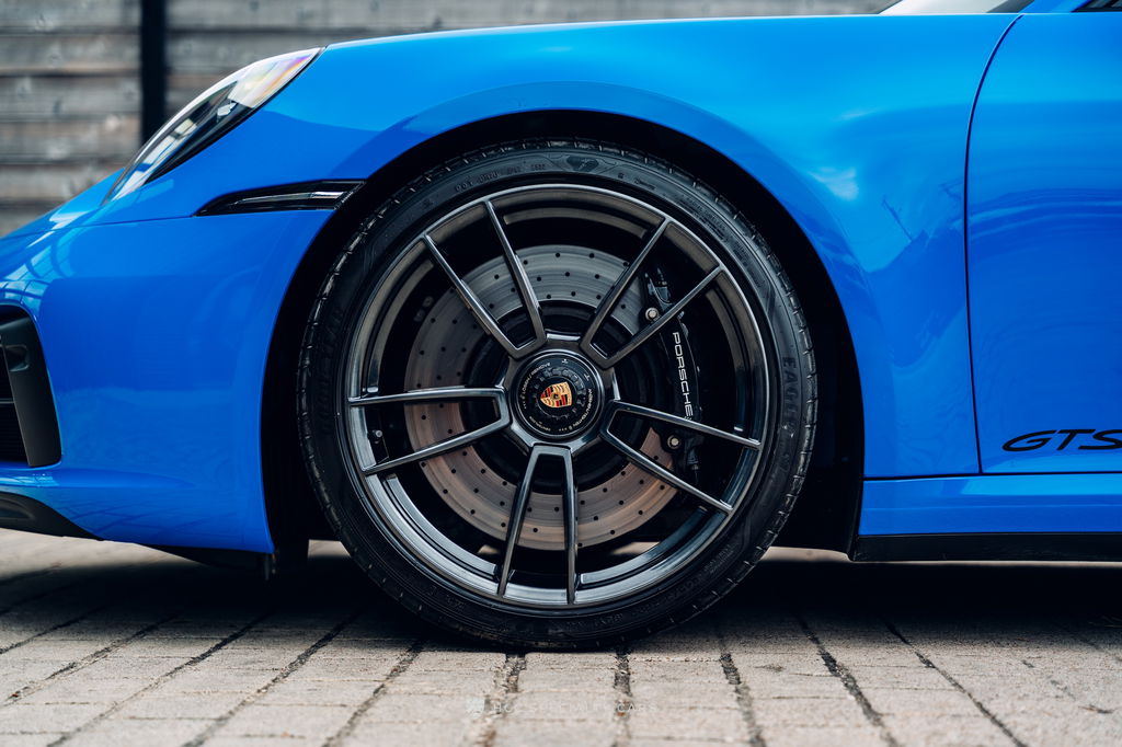 Porsche 992 Carrera GTS