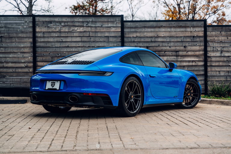 Porsche 992 Carrera GTS