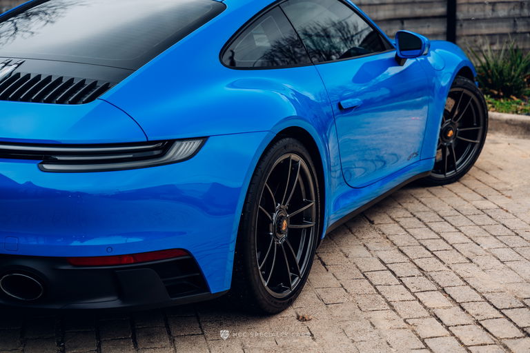 Porsche 992 Carrera GTS