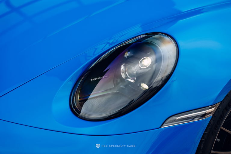 Porsche 992 Carrera GTS