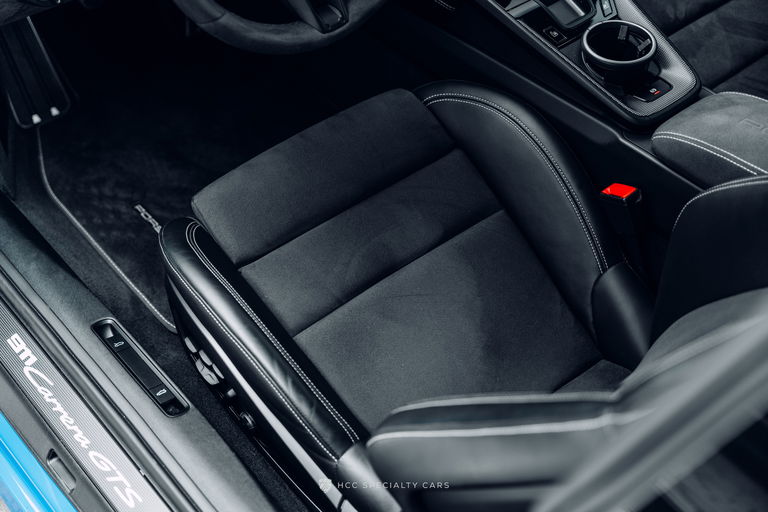 Porsche 992 Carrera GTS