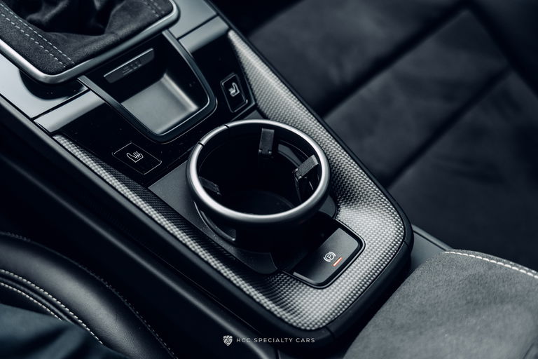 Porsche 992 Carrera GTS