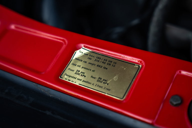 Porsche 911 Carrera 3.2