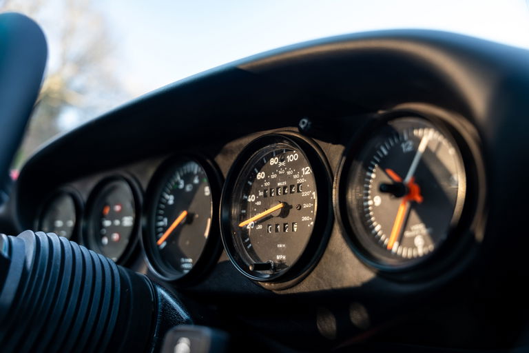 Porsche 911 Carrera 3.2