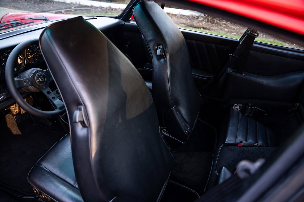 Porsche 911 Carrera 3.2