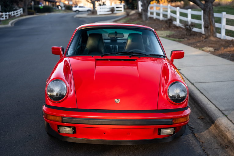 Porsche 911 Carrera 3.2