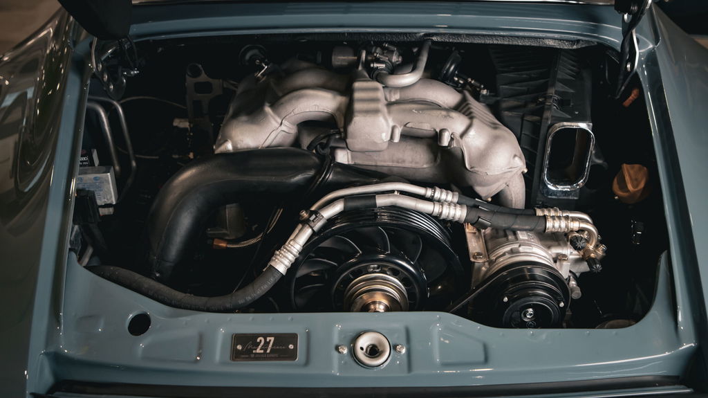 Porsche 911 Backdate