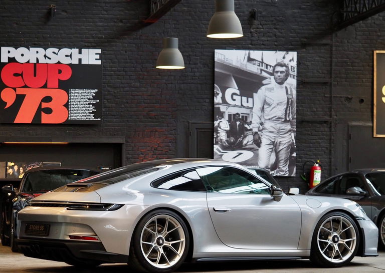 Porsche 992 GT3 Touring
