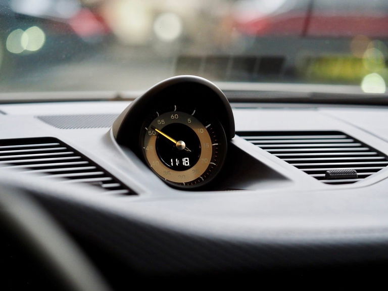 Porsche 992 GT3 Touring