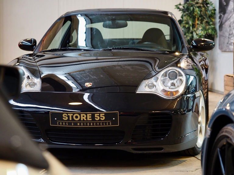 Porsche 996 Carrera 4S