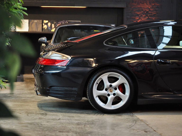 Porsche 996 Carrera 4S