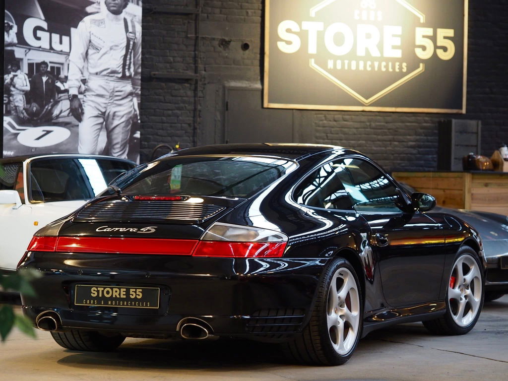 Porsche 996 Carrera 4S