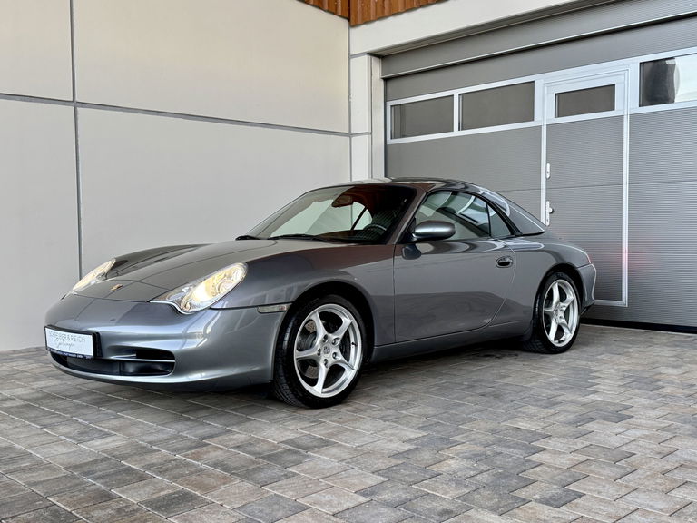 Porsche 996 Carrera
