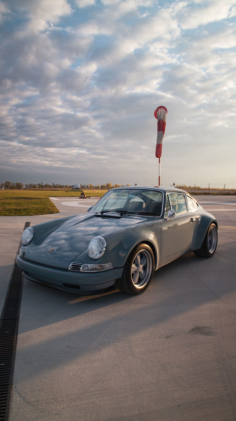 Porsche 911 Backdate