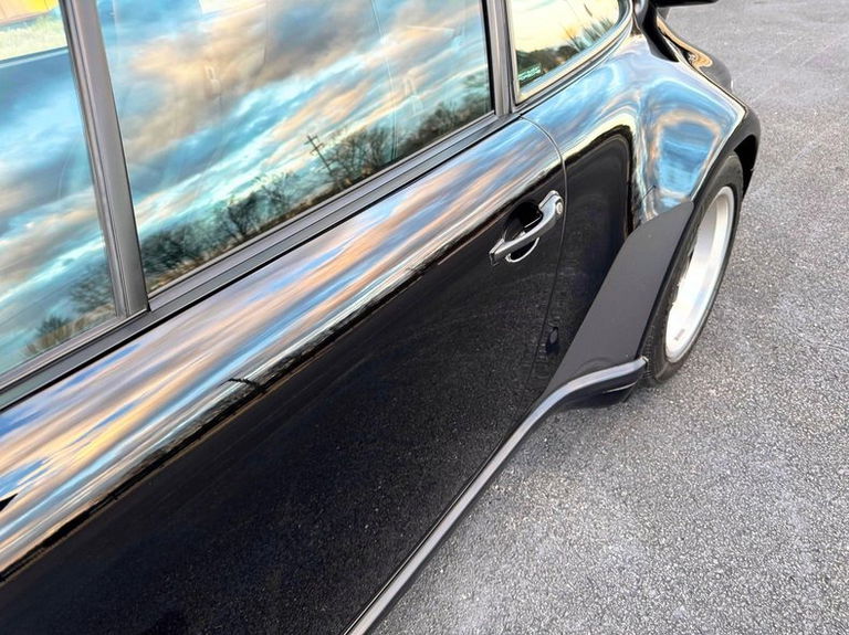 Porsche 911 Turbo 3.3 (US)