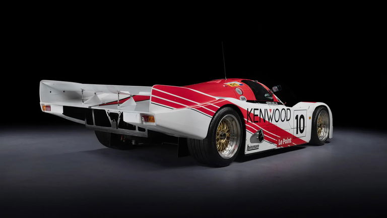Porsche 962