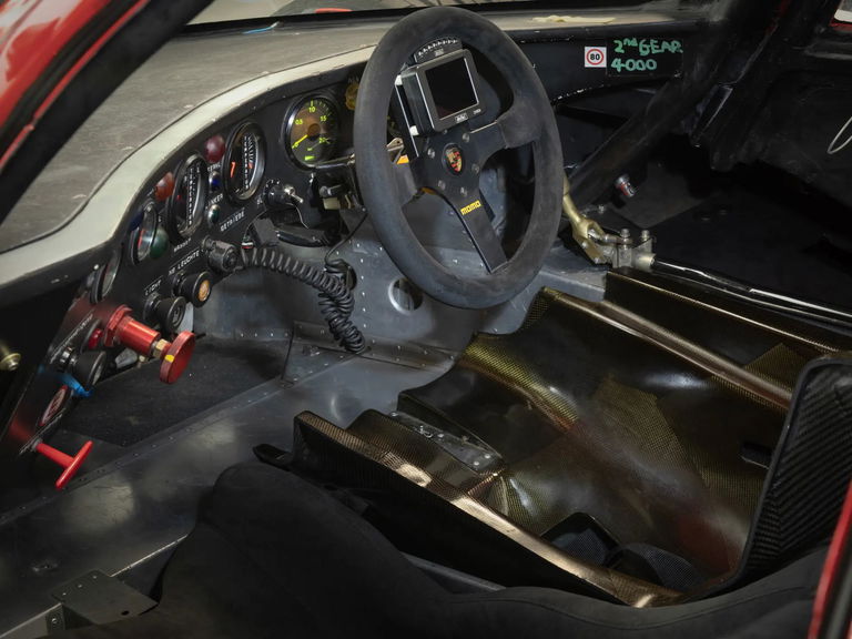 Porsche 962