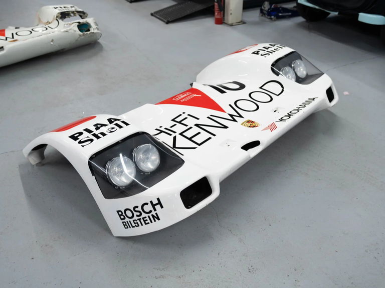 Porsche 962